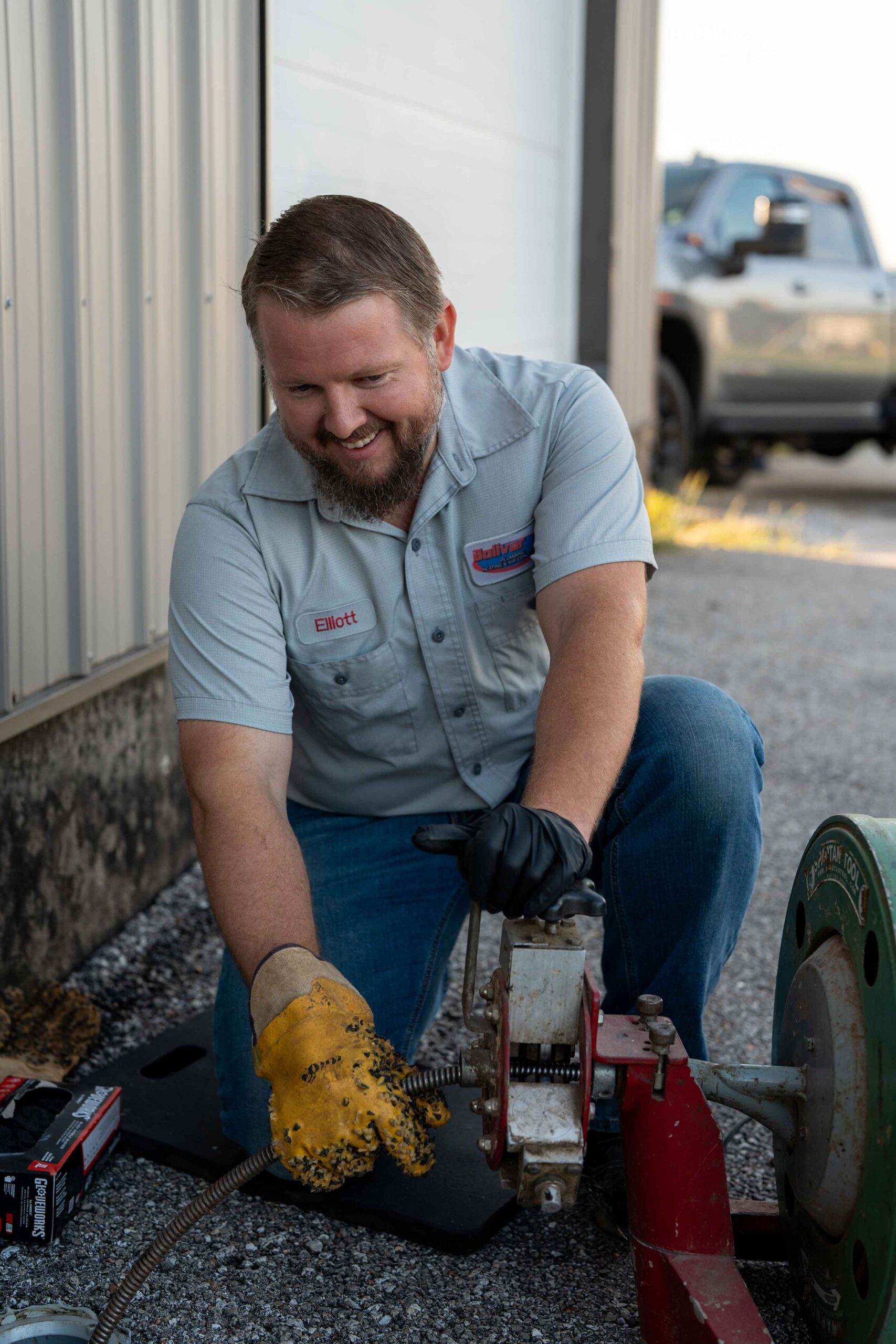 DSC08877_1 Bolivar Worker
