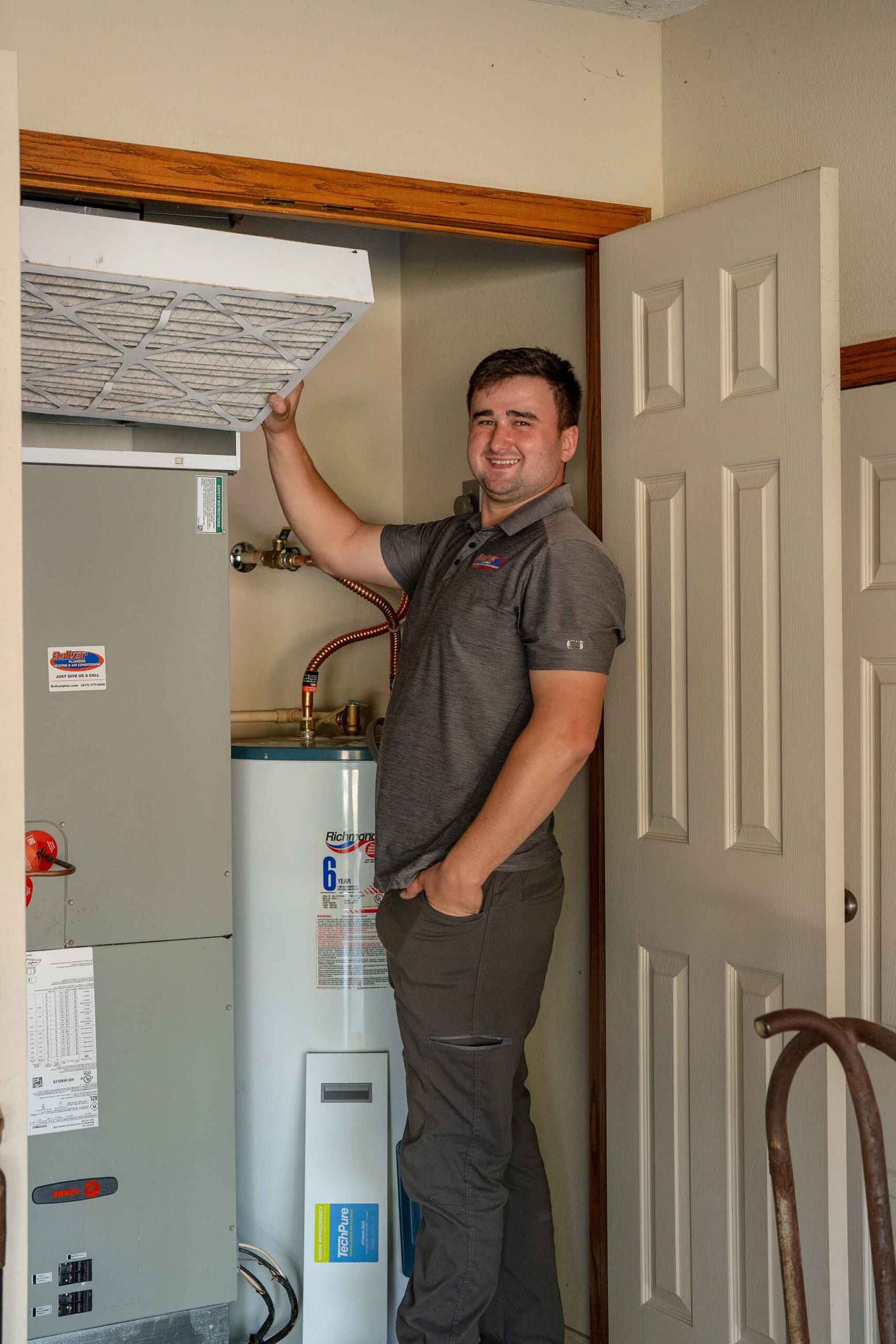 DSC09285_1 Bolivar Worker